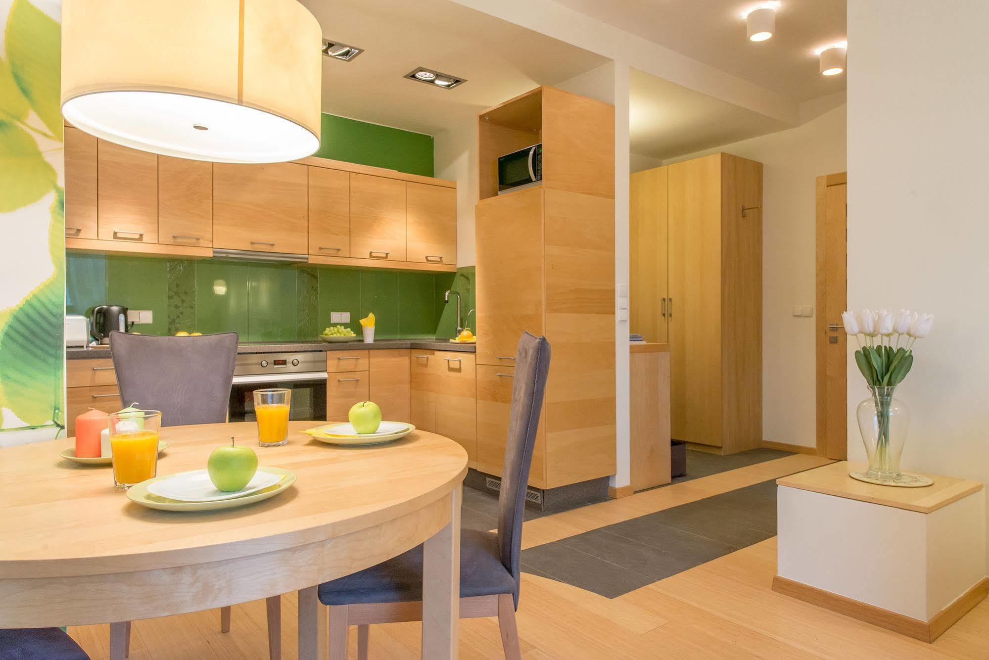 Wilanow Luxury Serviced Apartments وارسو المظهر الخارجي الصورة