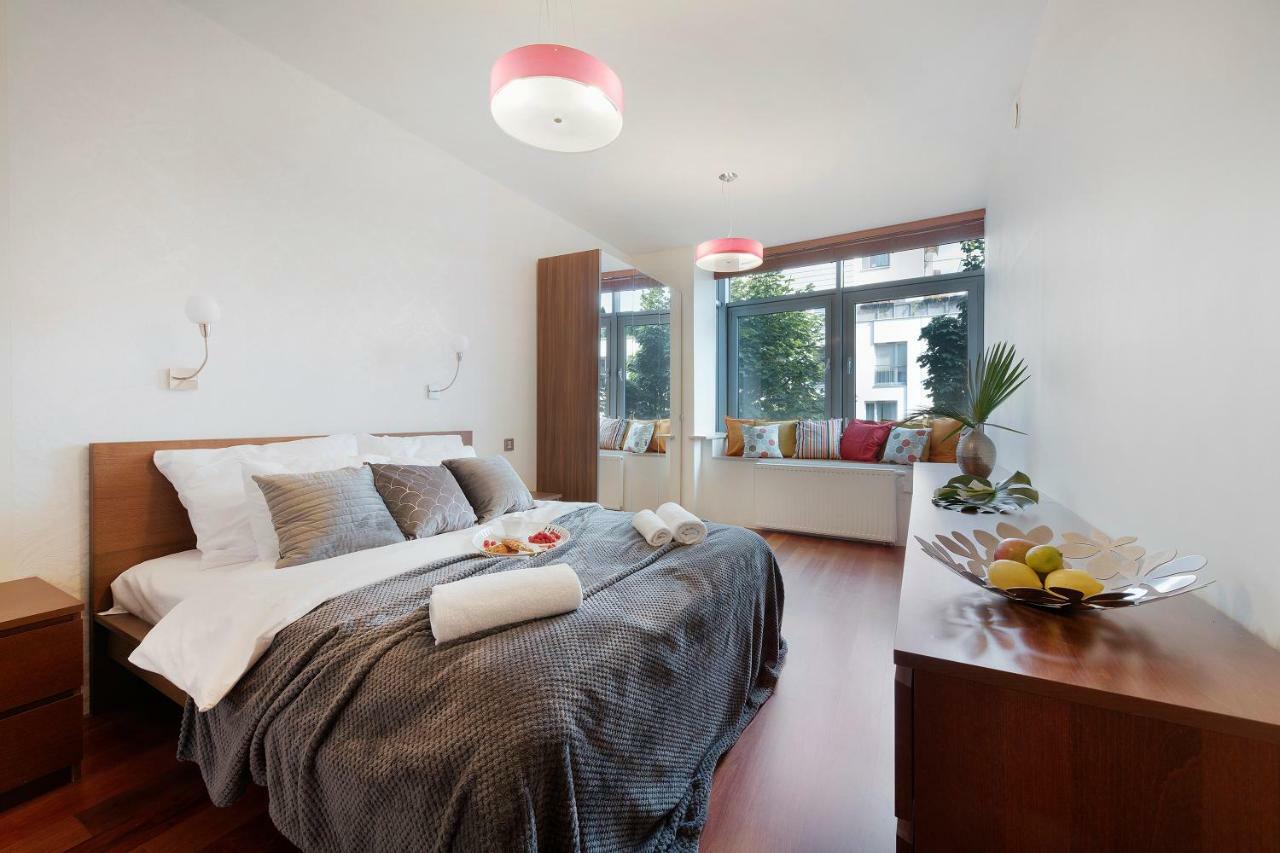 Wilanow Luxury Serviced Apartments وارسو المظهر الخارجي الصورة