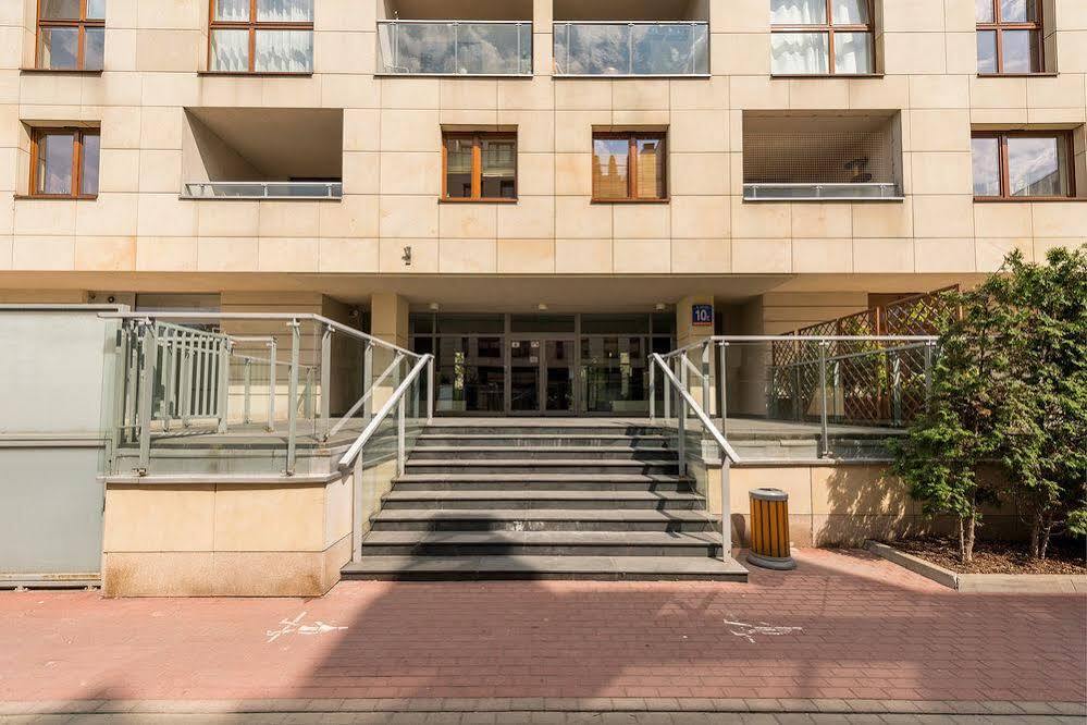Wilanow Luxury Serviced Apartments وارسو المظهر الخارجي الصورة